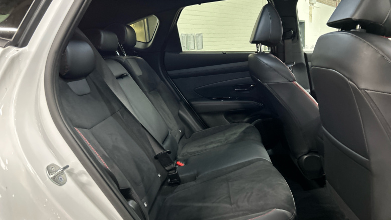 Hyundai TUCSON 1.6T 48V MHD N Line 5dr DCT Petrol Estate